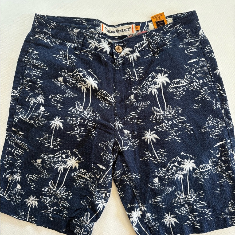 Tailor Vintage Blue Island Print Shorts